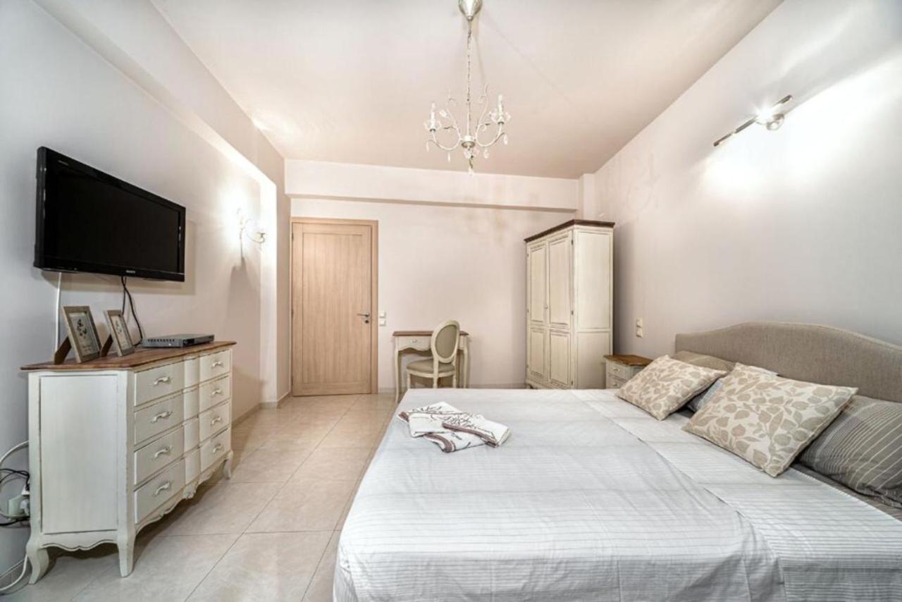 Ioannas Luxury Apartment In Istron Kalo Chorio  エクステリア 写真